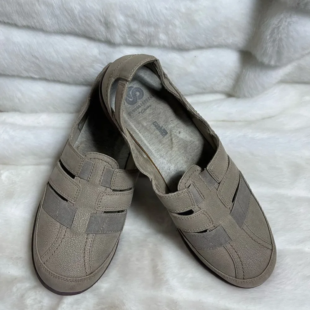 Clarks Cloudsteppers Sillian Khaki slip on shoes size 10.